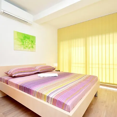 Apartment Tina Split